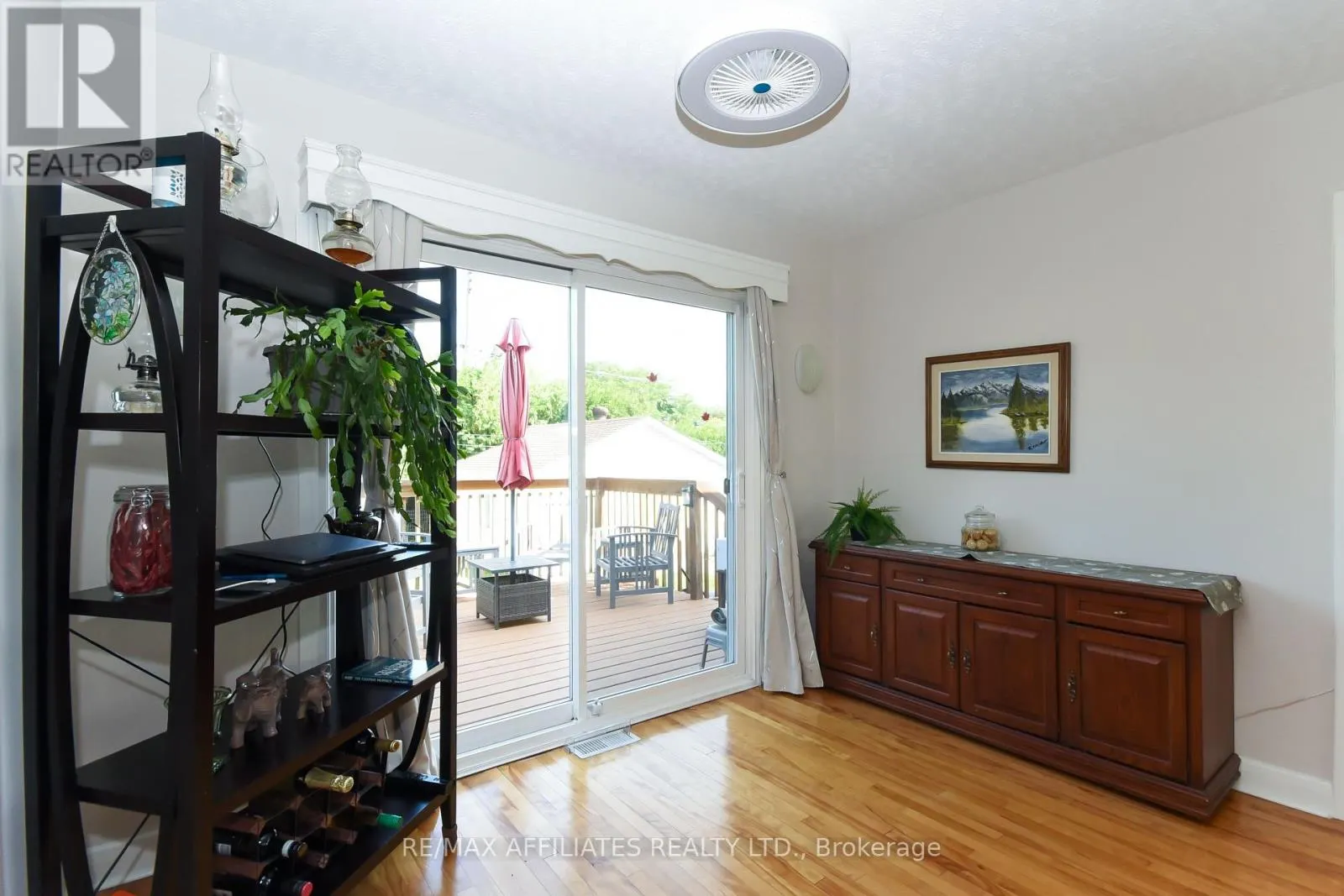 323 FULLERTON AVENUE