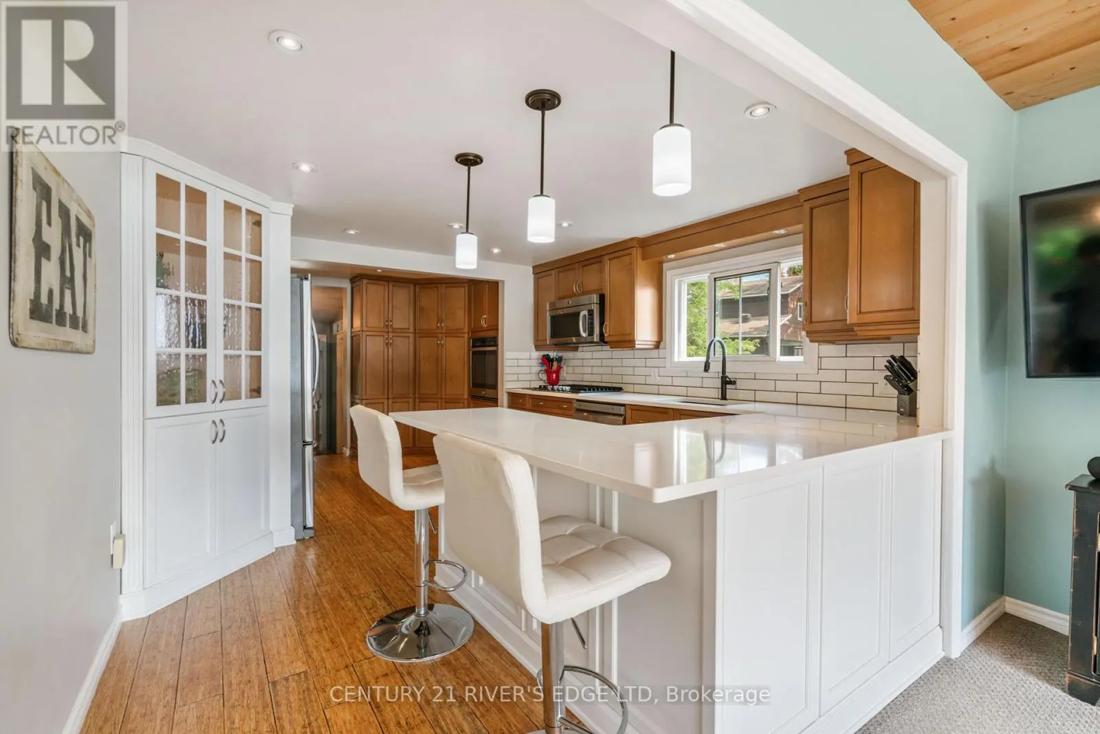 61 TEMPERANCE LAKE ROAD