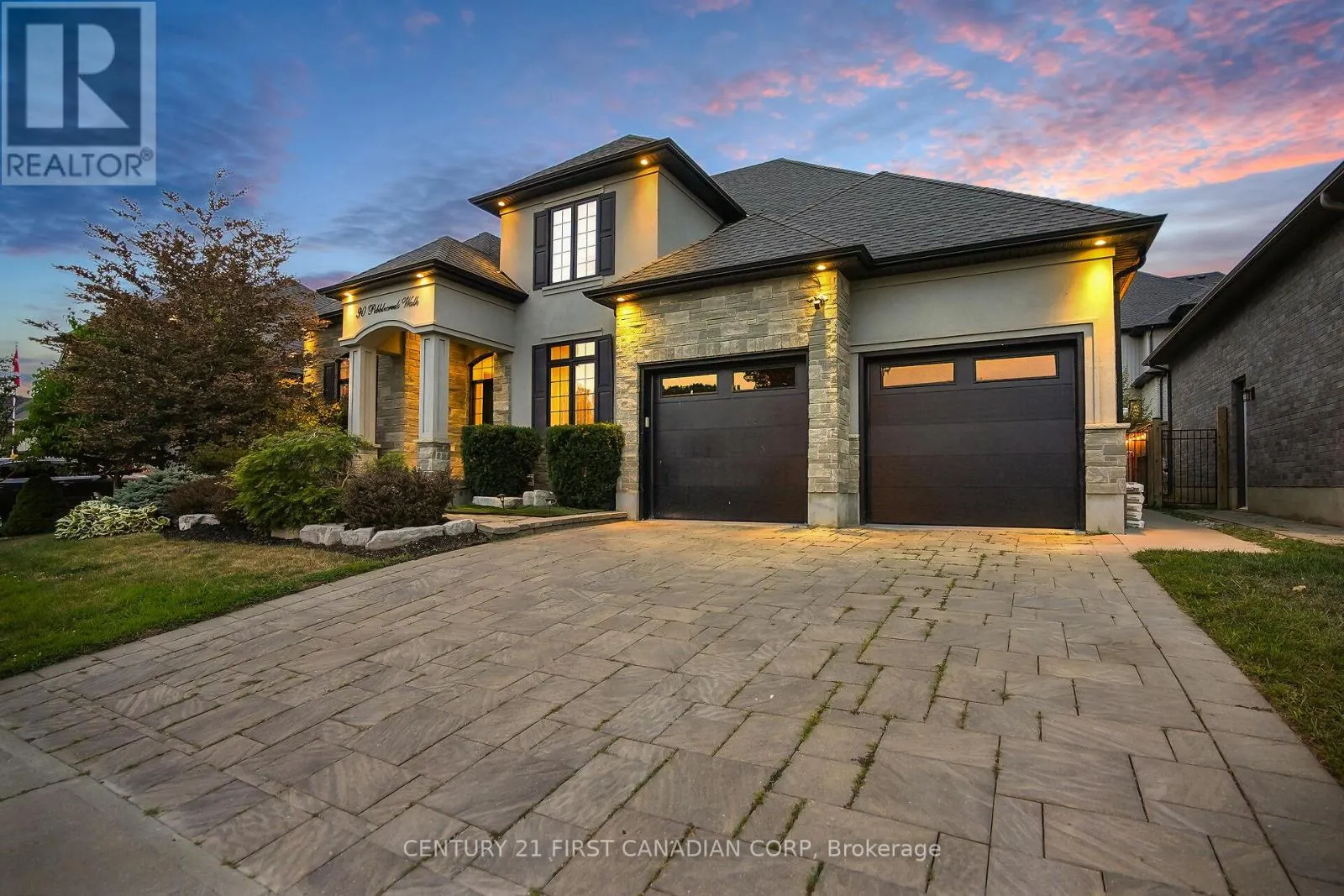 90 PEBBLECREEK WALK W