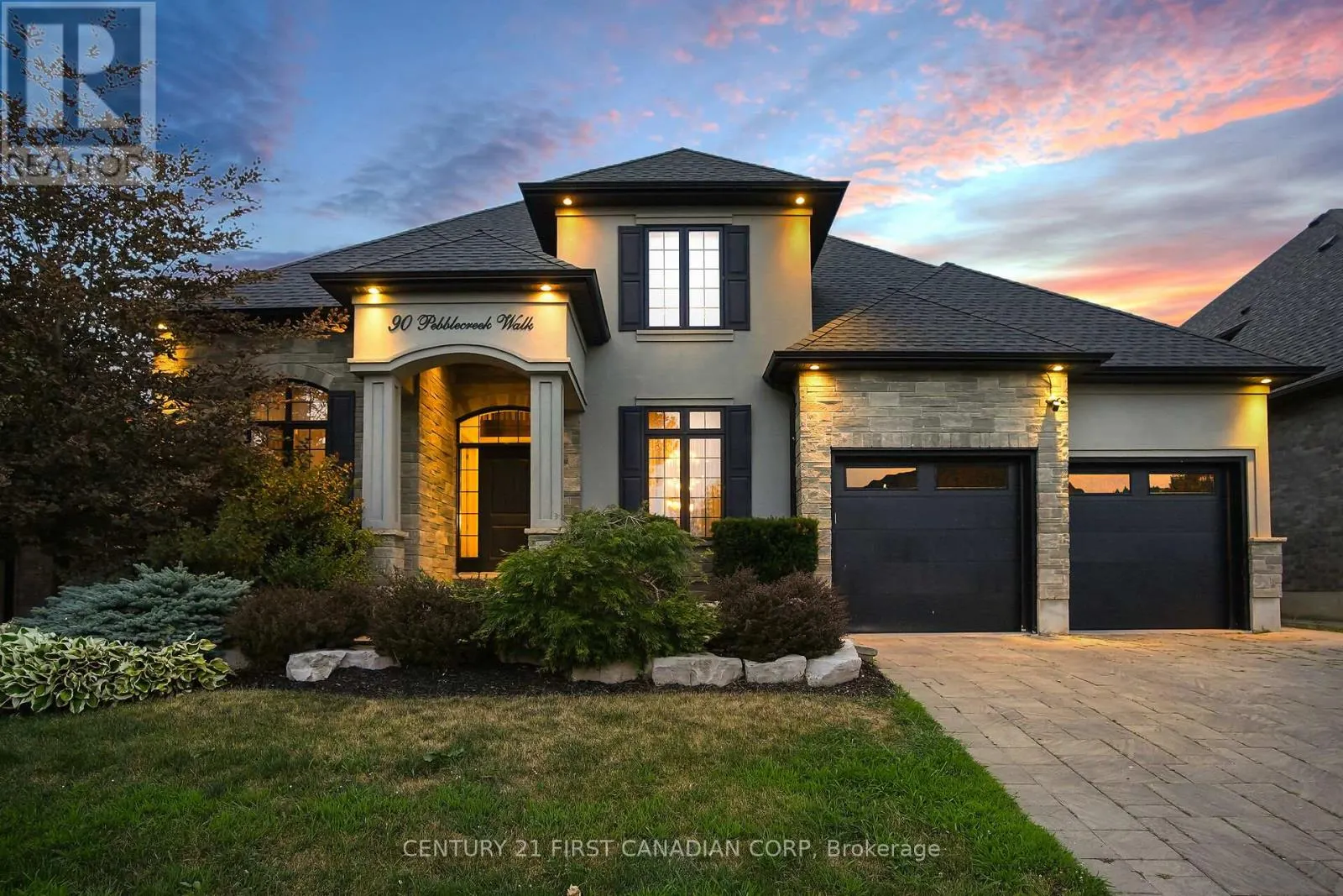90 PEBBLECREEK WALK W