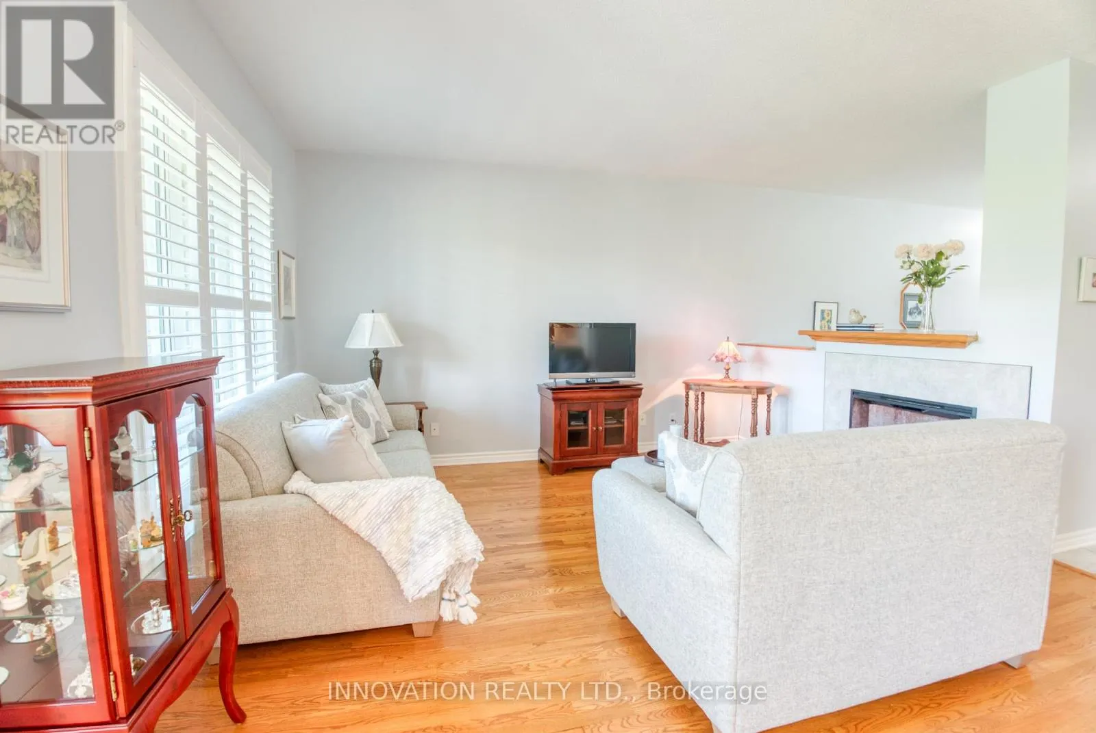 13 EILEEN CRESCENT