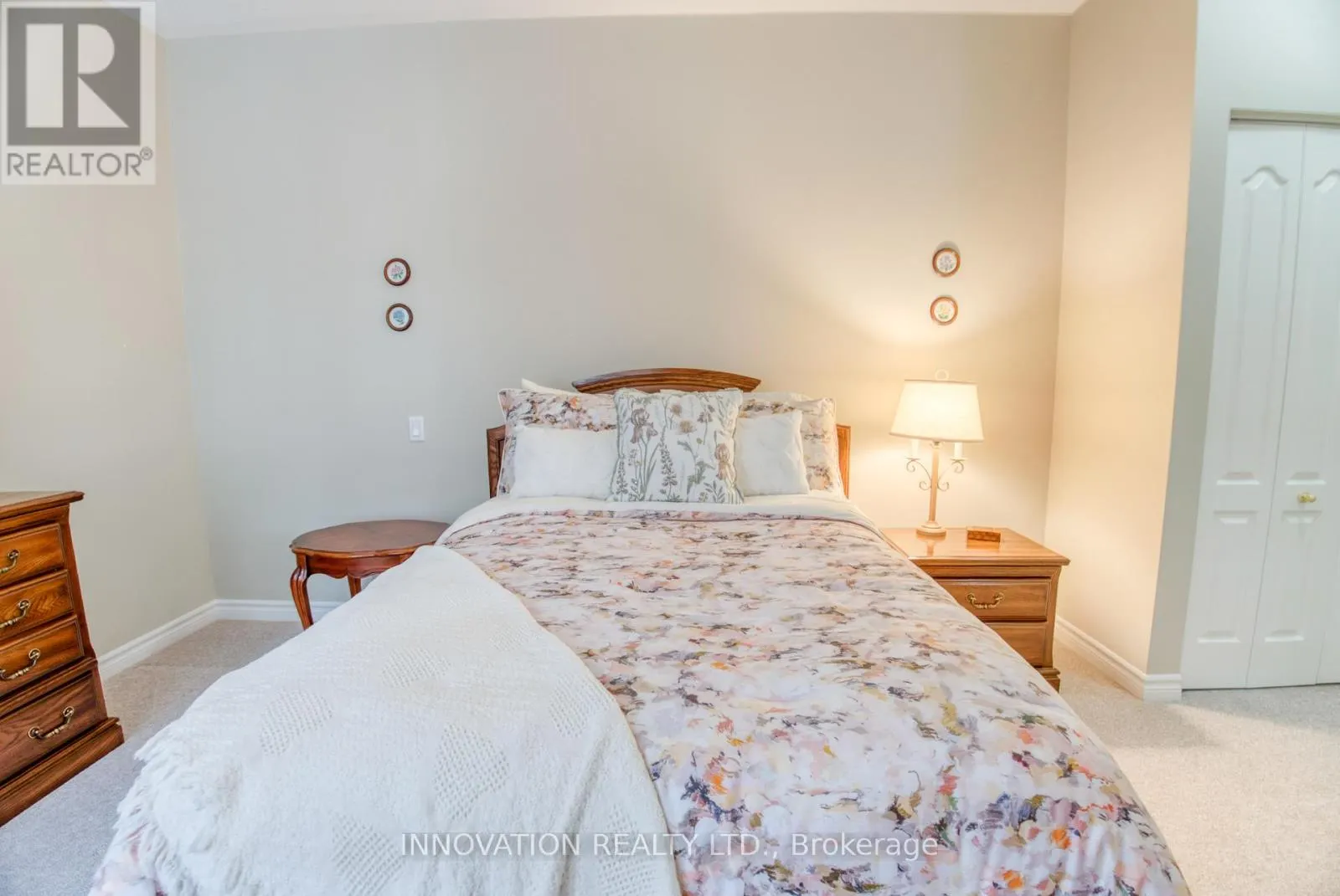 13 EILEEN CRESCENT