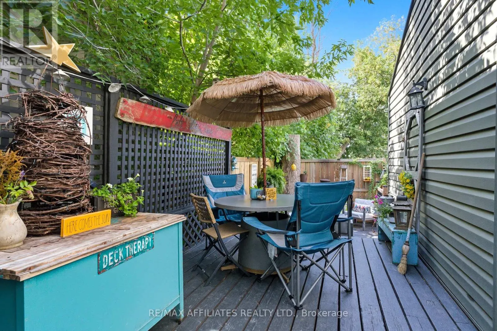104 BETHUNE STREET