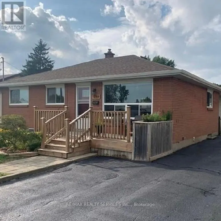 LOWER - 1798 TRAFALGAR STREET