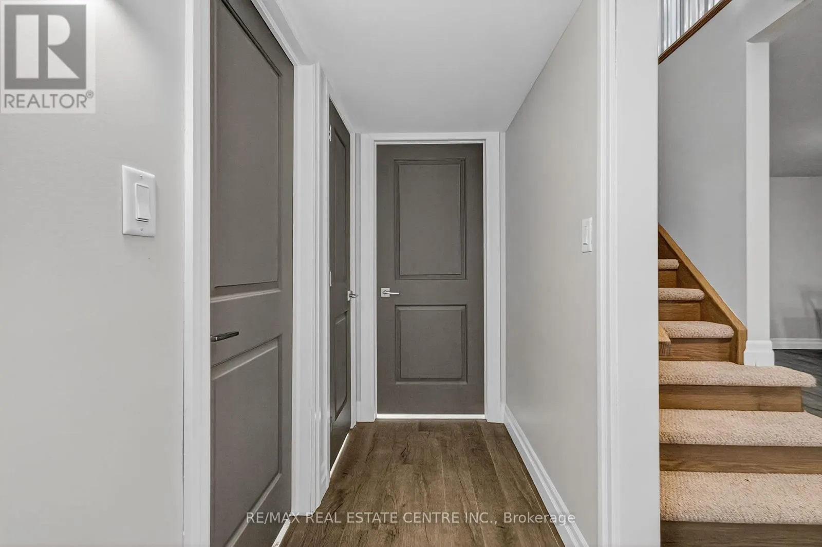 520 MOLINARI CRESCENT