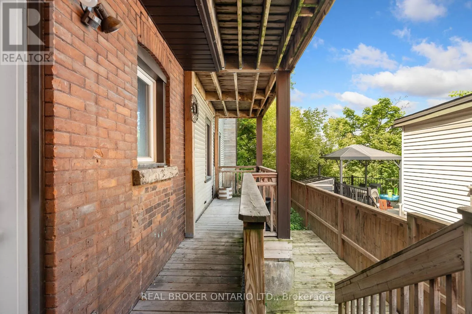 1 - 72 UPPER LORNE PLACE