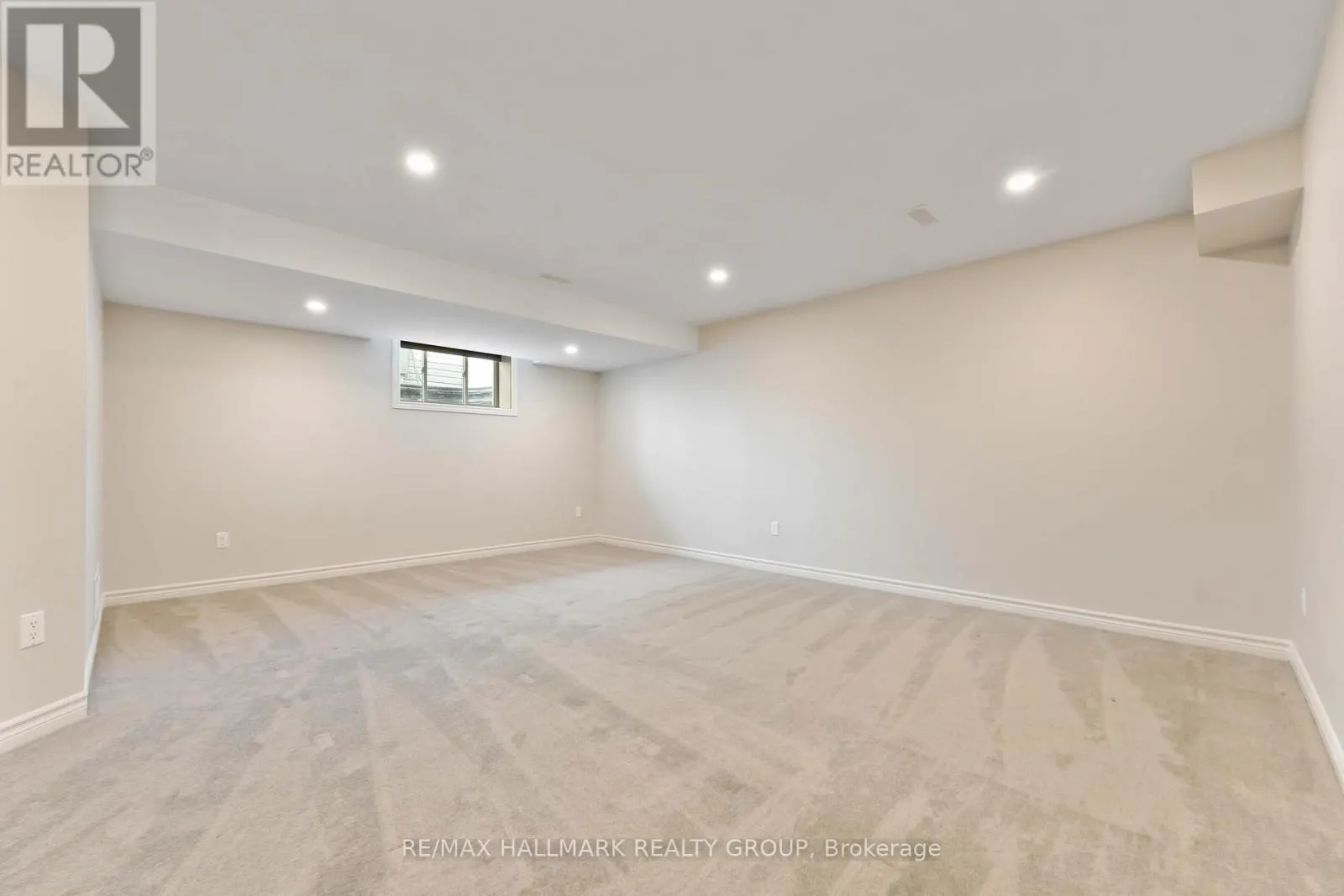 59 FINSBURY AVENUE