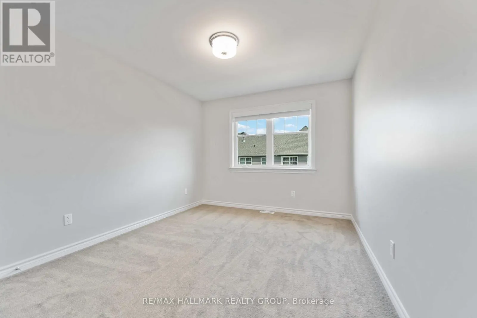 59 FINSBURY AVENUE