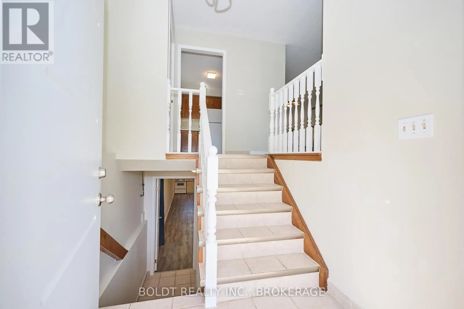 19 COLBORNE STREET