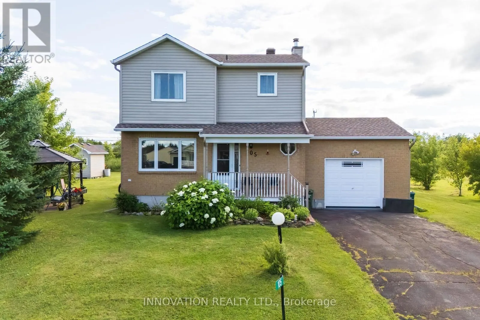 105 CRICKET CRESCENT