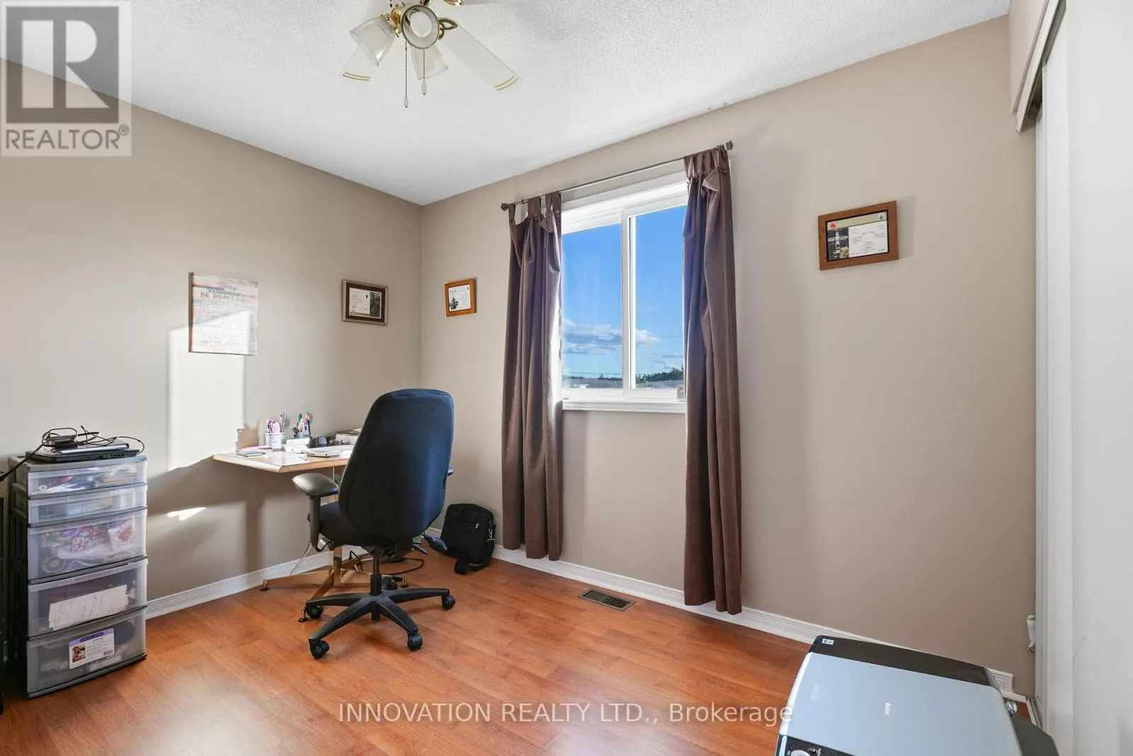 105 CRICKET CRESCENT