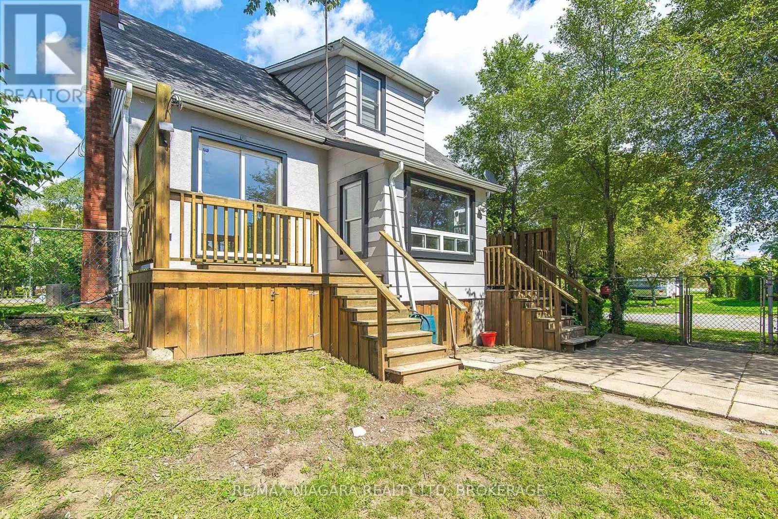 971 HWY 3 STREET