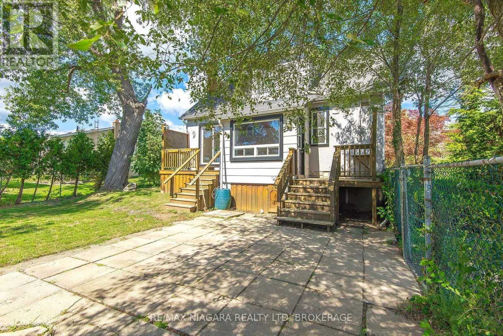 971 HWY 3 STREET