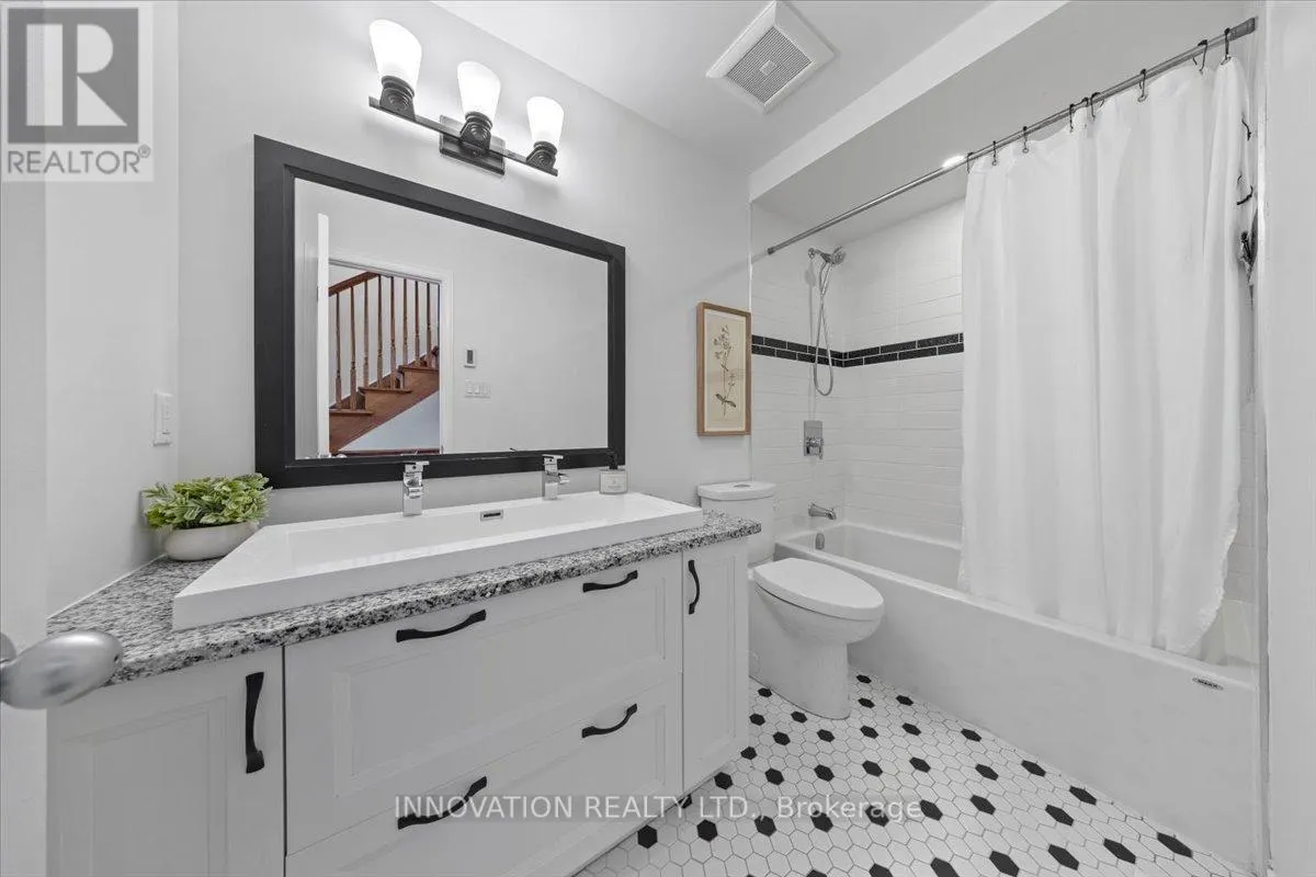36B DUFFERIN ROAD