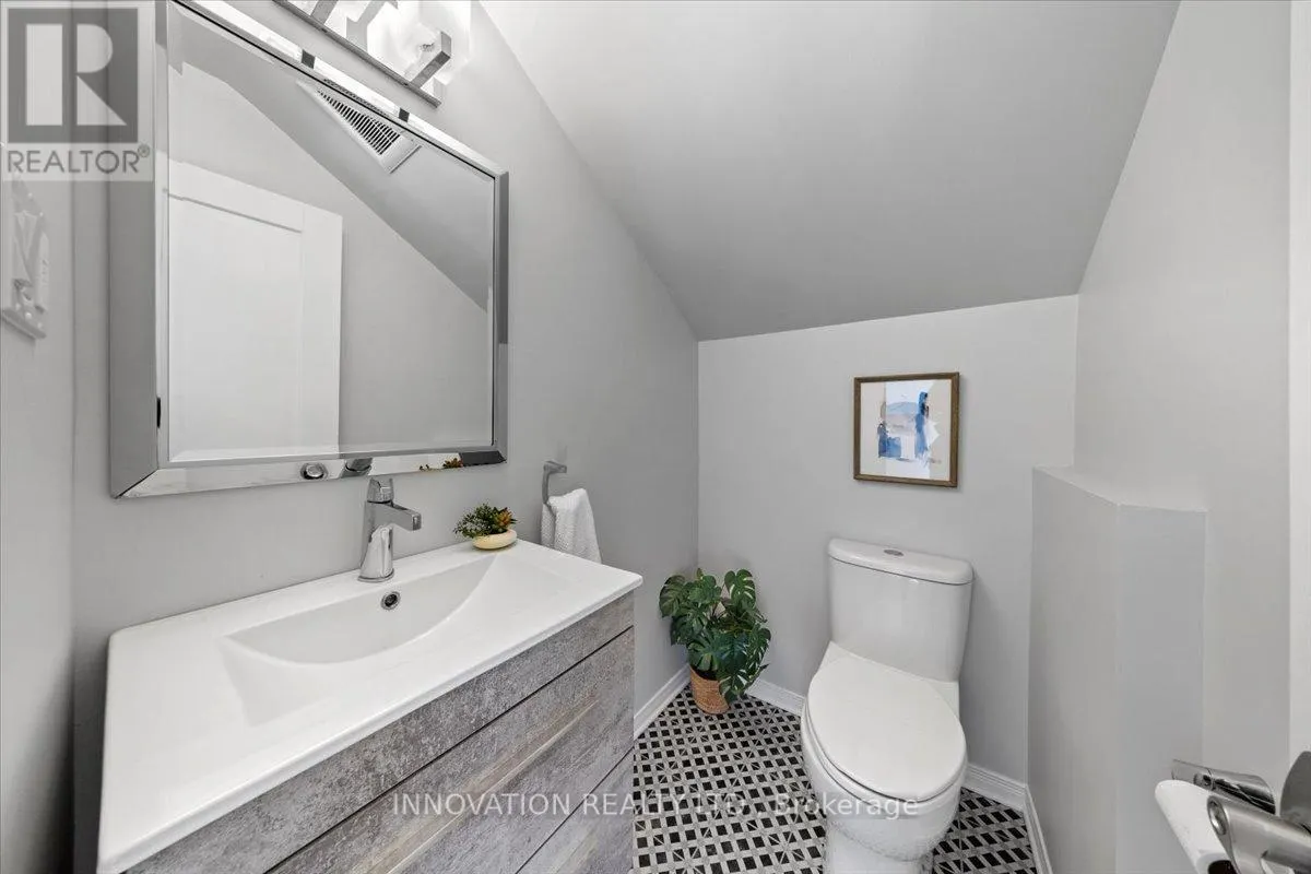 36B DUFFERIN ROAD