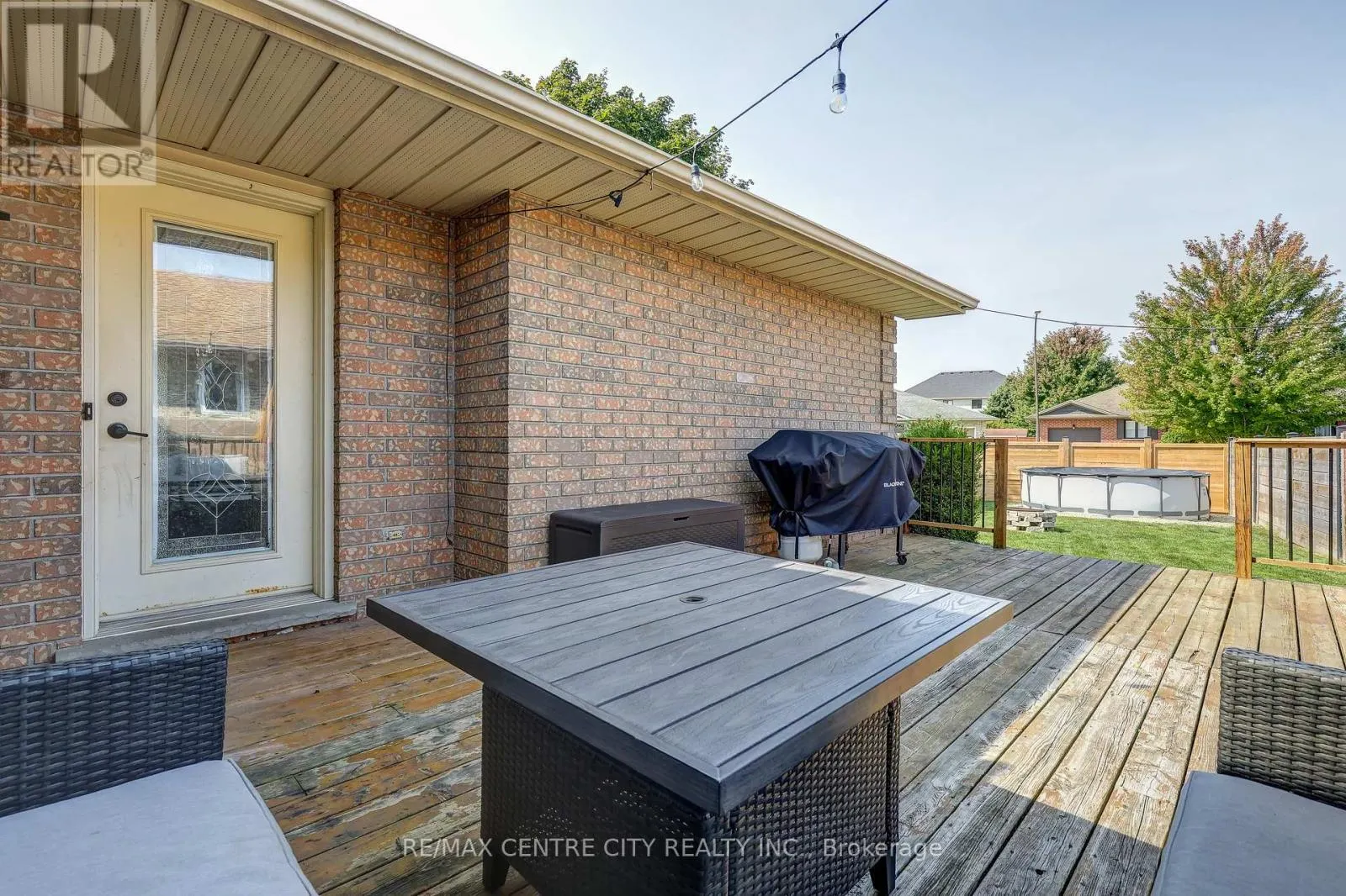 25 HAWTHORNE CRESCENT