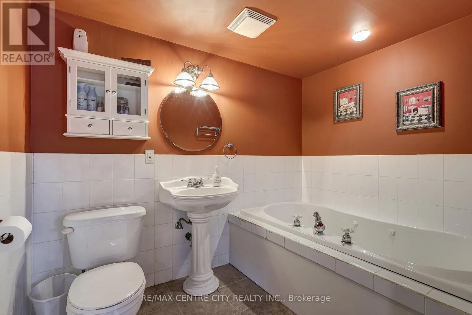 25 HAWTHORNE CRESCENT