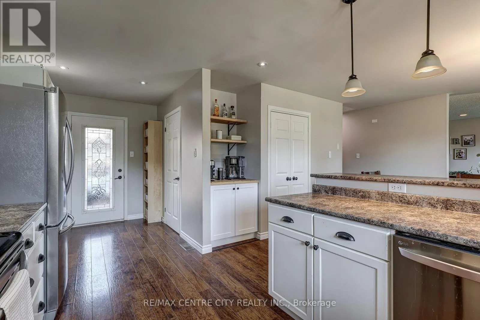 25 HAWTHORNE CRESCENT