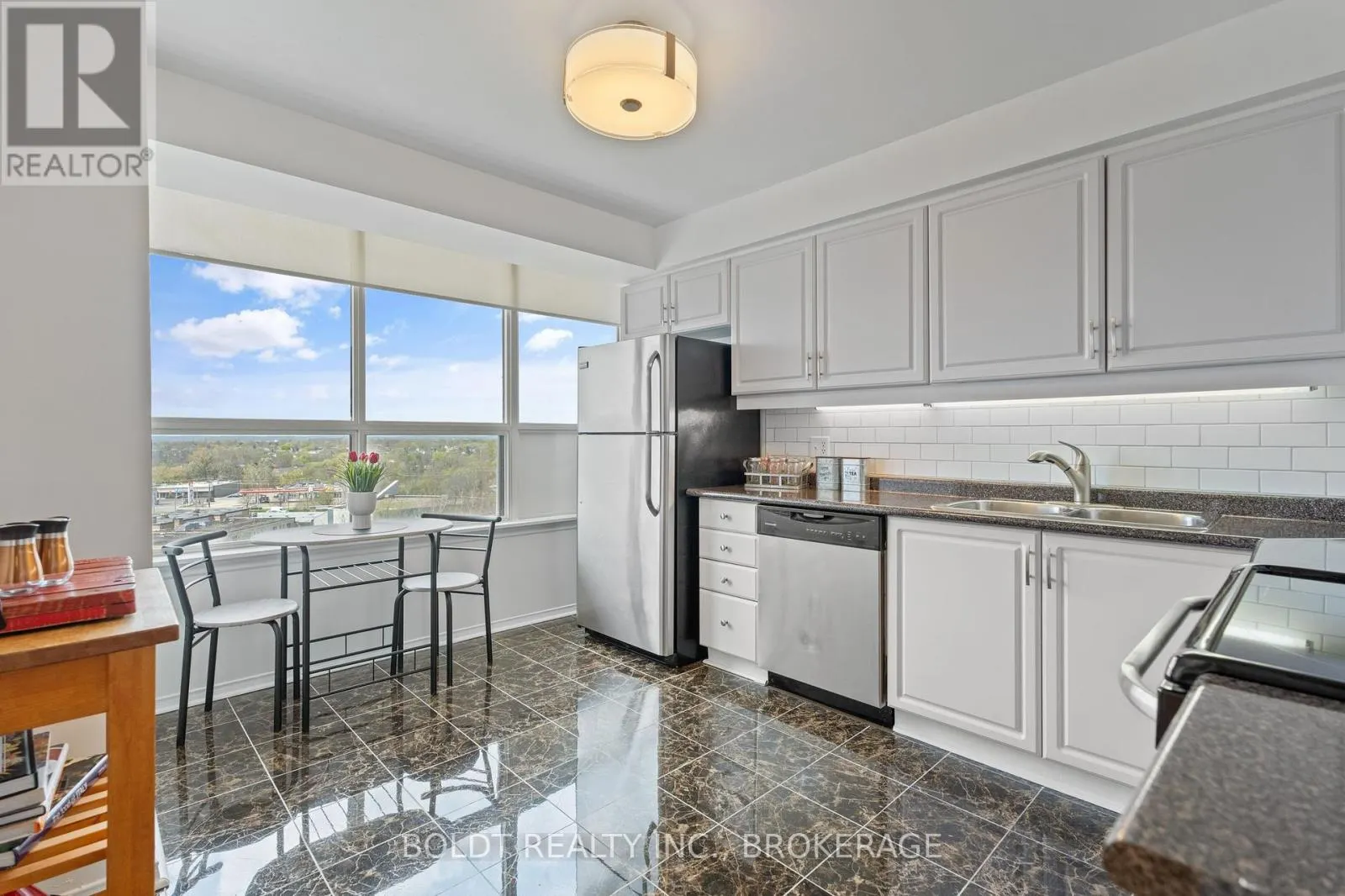 1001 - 3 TOWERING HEIGHTS BOULEVARD, #1001