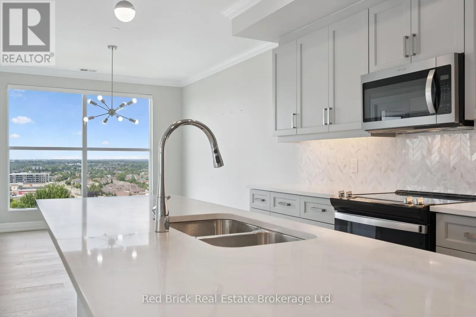 805 - 1880 GORDON STREET, #805