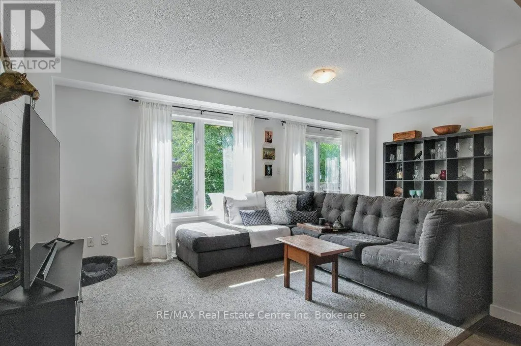 59 - 1035 VICTORIA ROAD S, #59