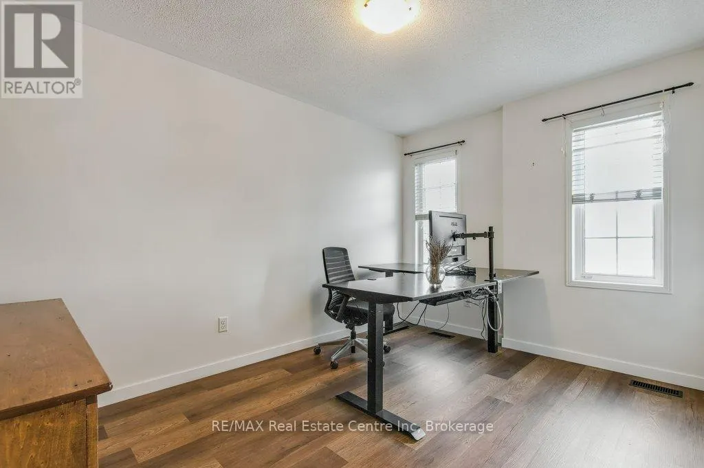 59 - 1035 VICTORIA ROAD S, #59