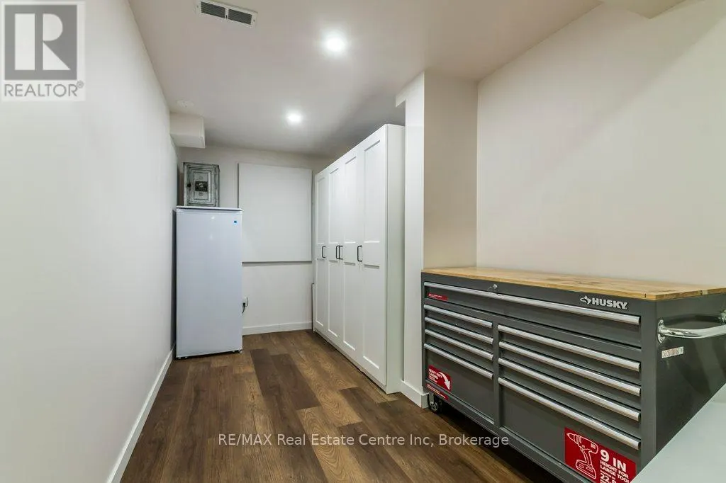 59 - 1035 VICTORIA ROAD S, #59