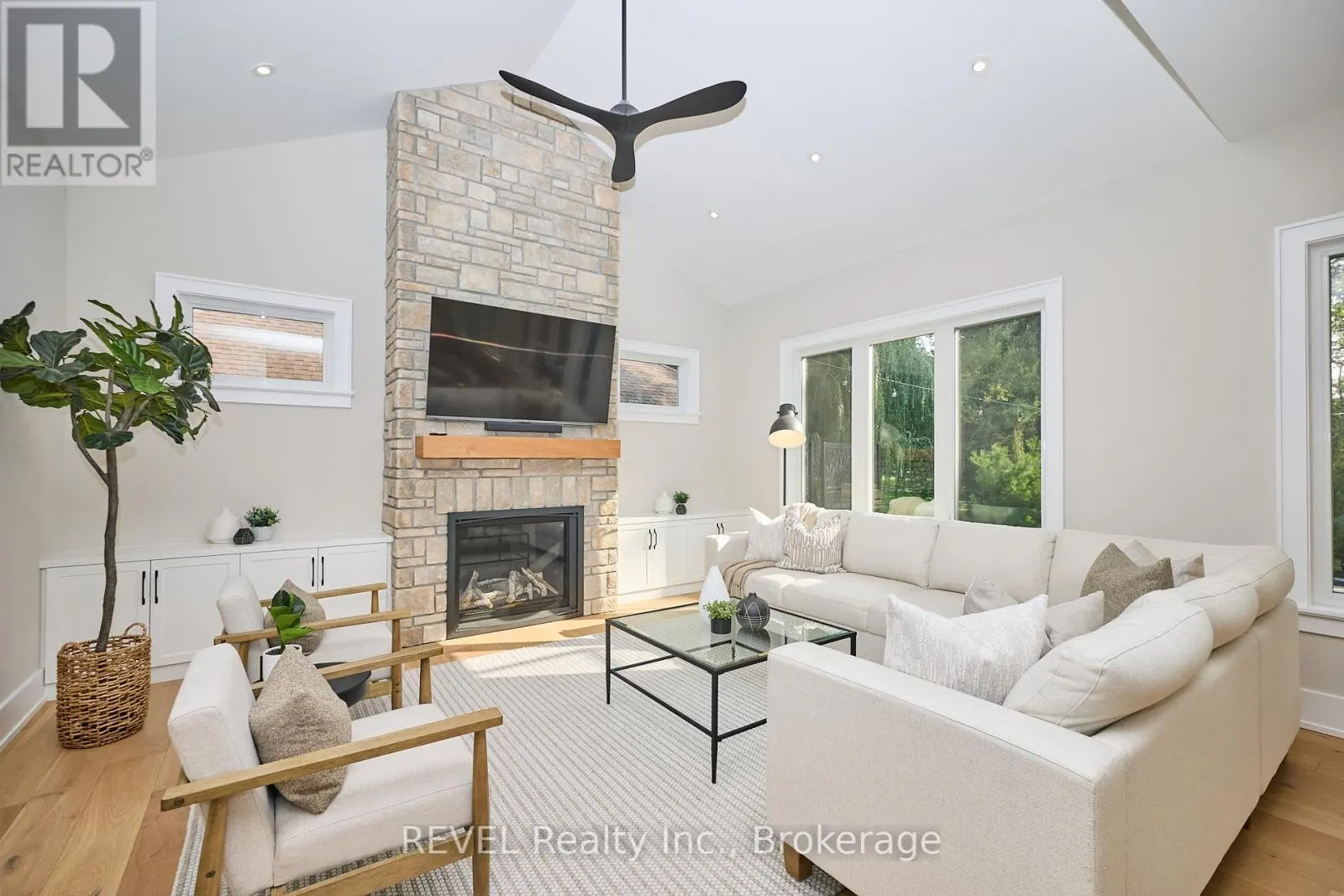 330 BUFFALO ROAD