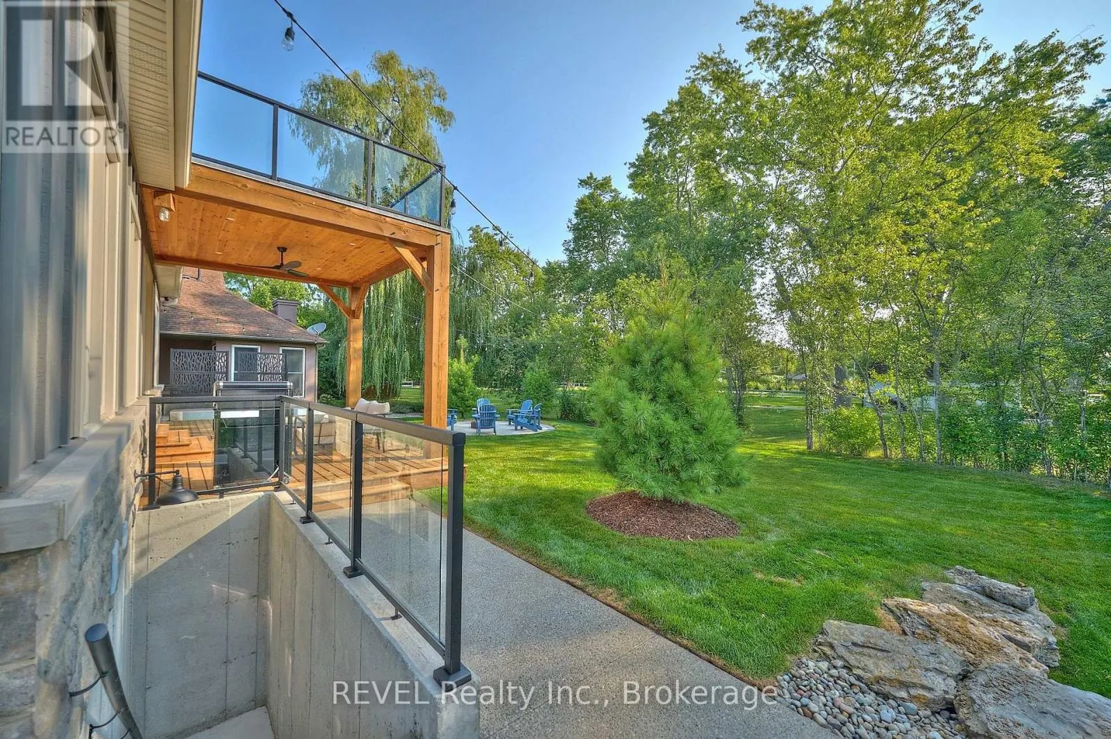 330 BUFFALO ROAD