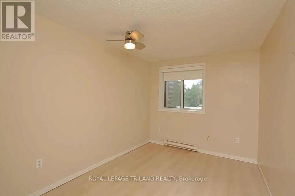 309 - 95 BASELINE ROAD W, #309