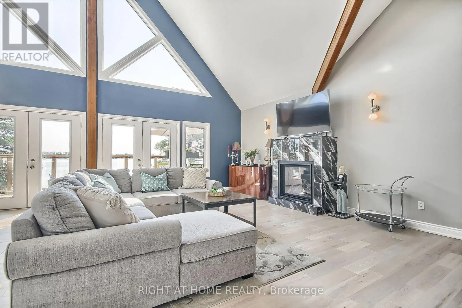 26 BEACH ROAD