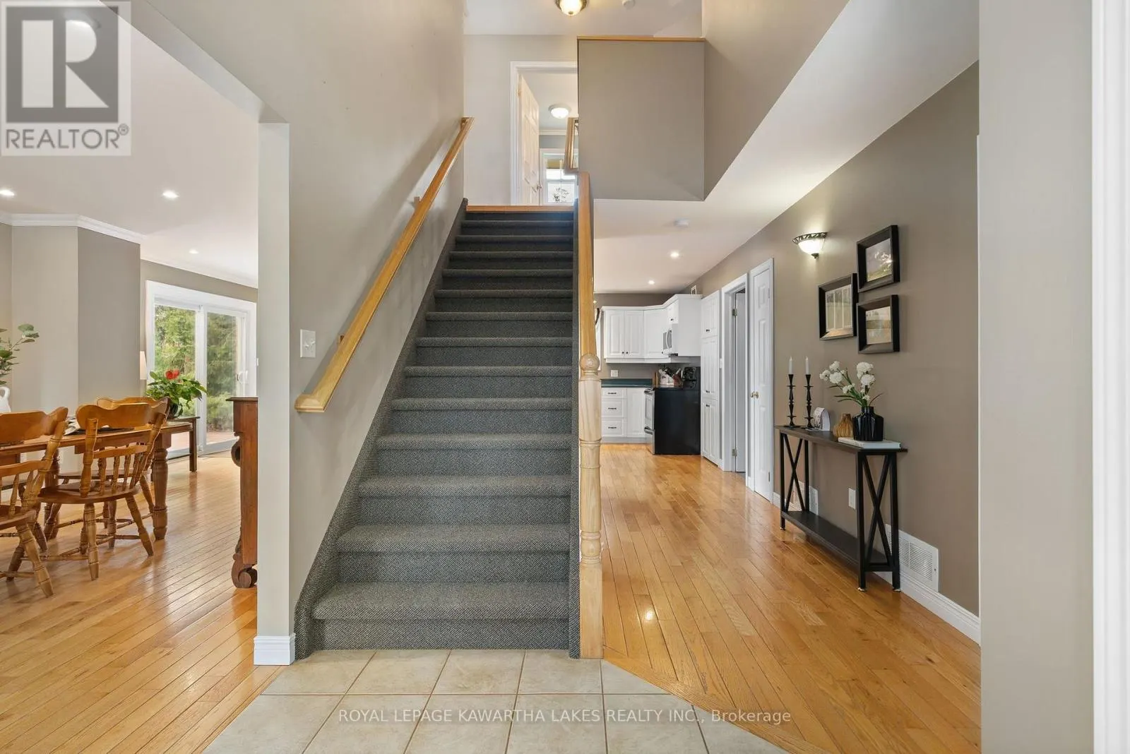 890 WOODVILLE ROAD