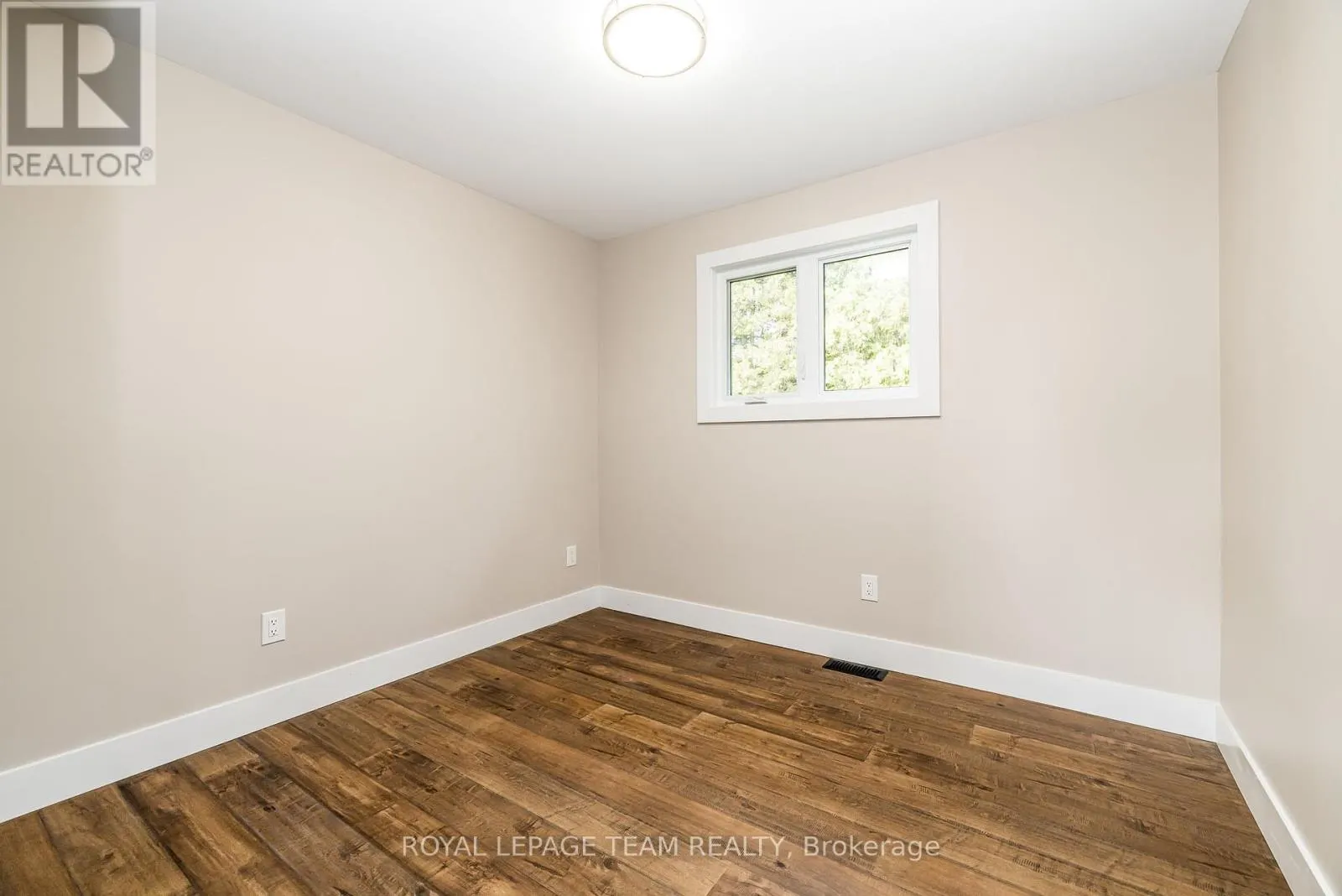 206 RIVER VIEW LANE