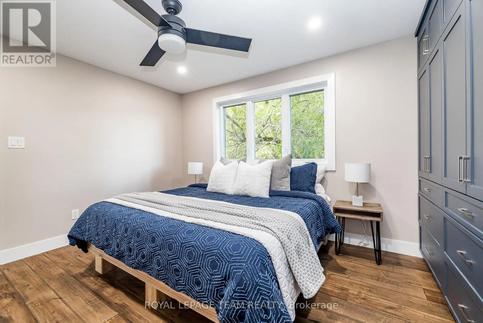 206 RIVER VIEW LANE