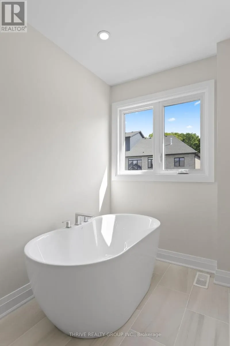 40 - 2261 LINKWAY BOULEVARD, #40