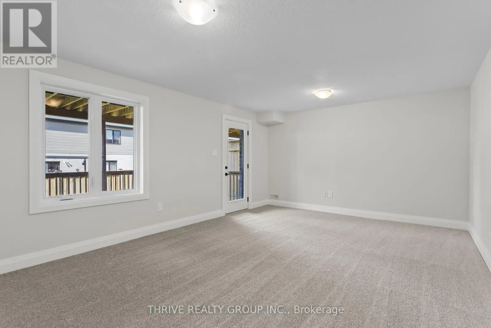 40 - 2261 LINKWAY BOULEVARD, #40