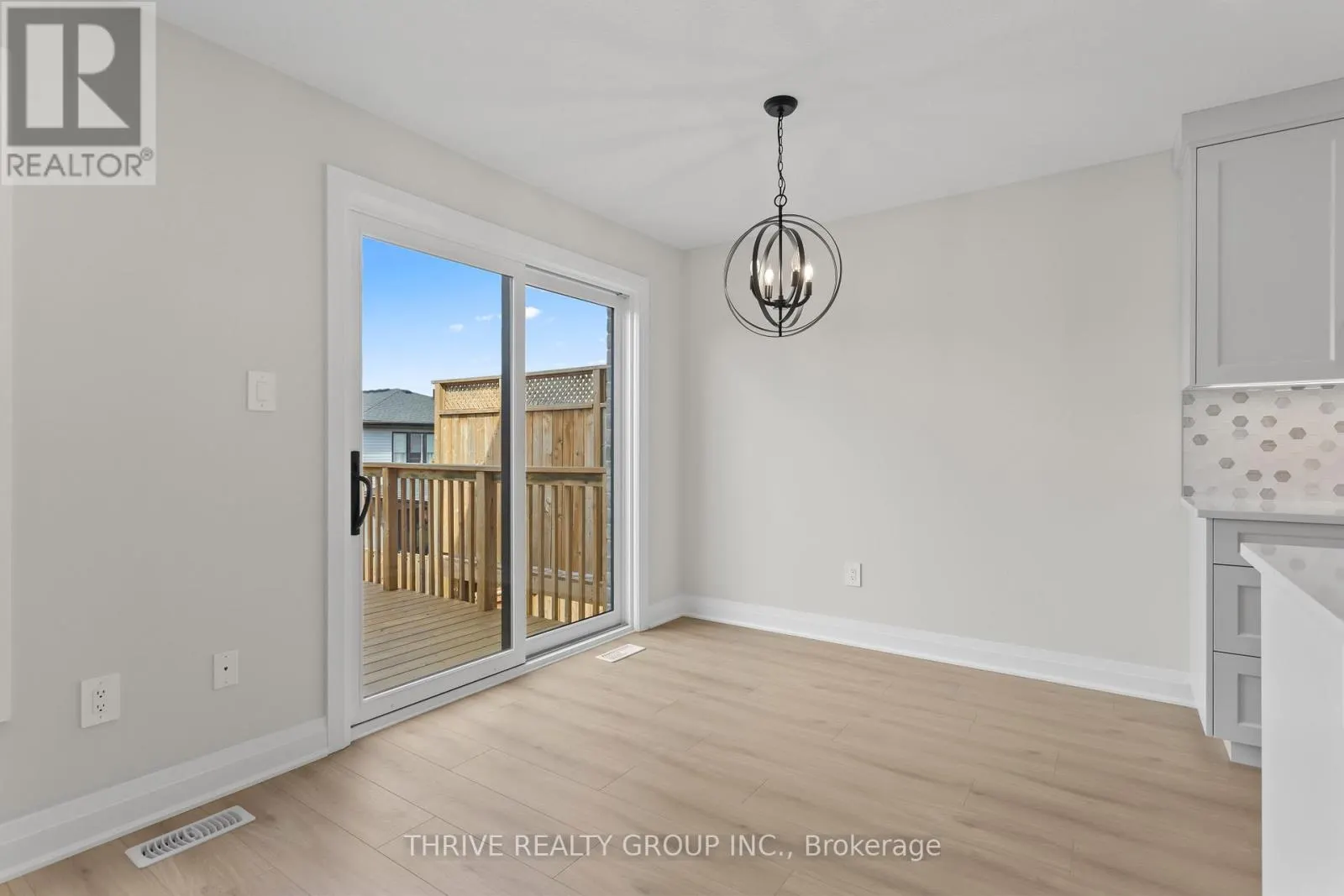 40 - 2261 LINKWAY BOULEVARD, #40