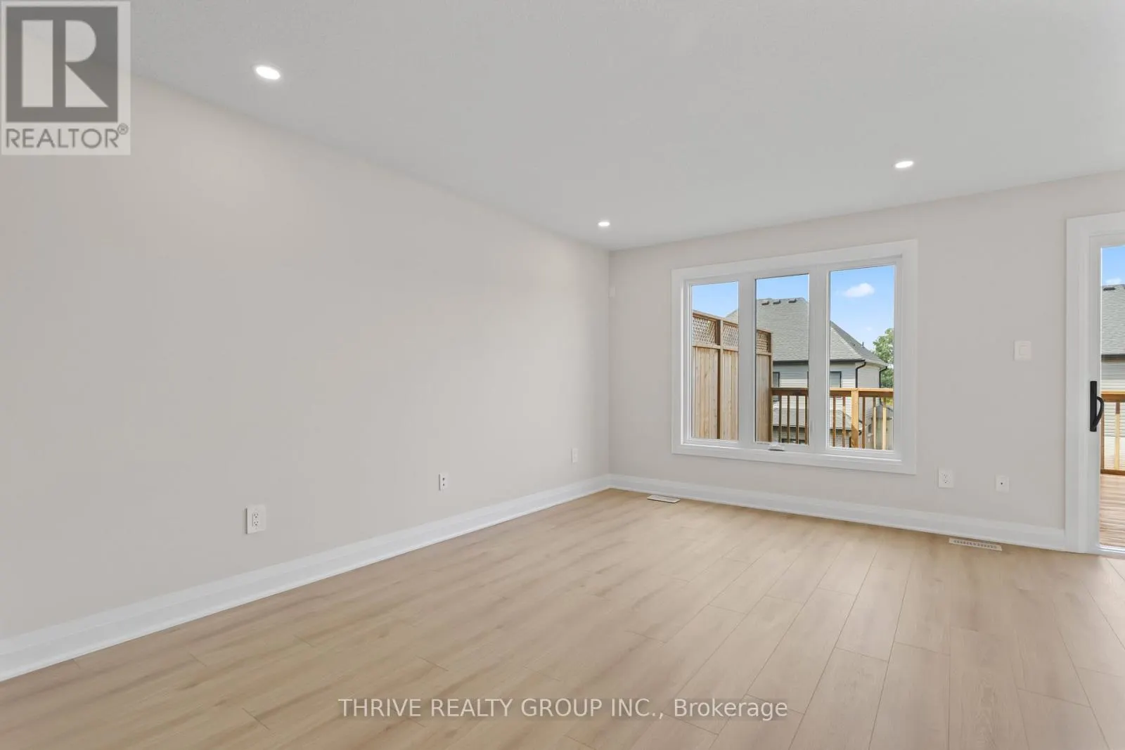 40 - 2261 LINKWAY BOULEVARD, #40