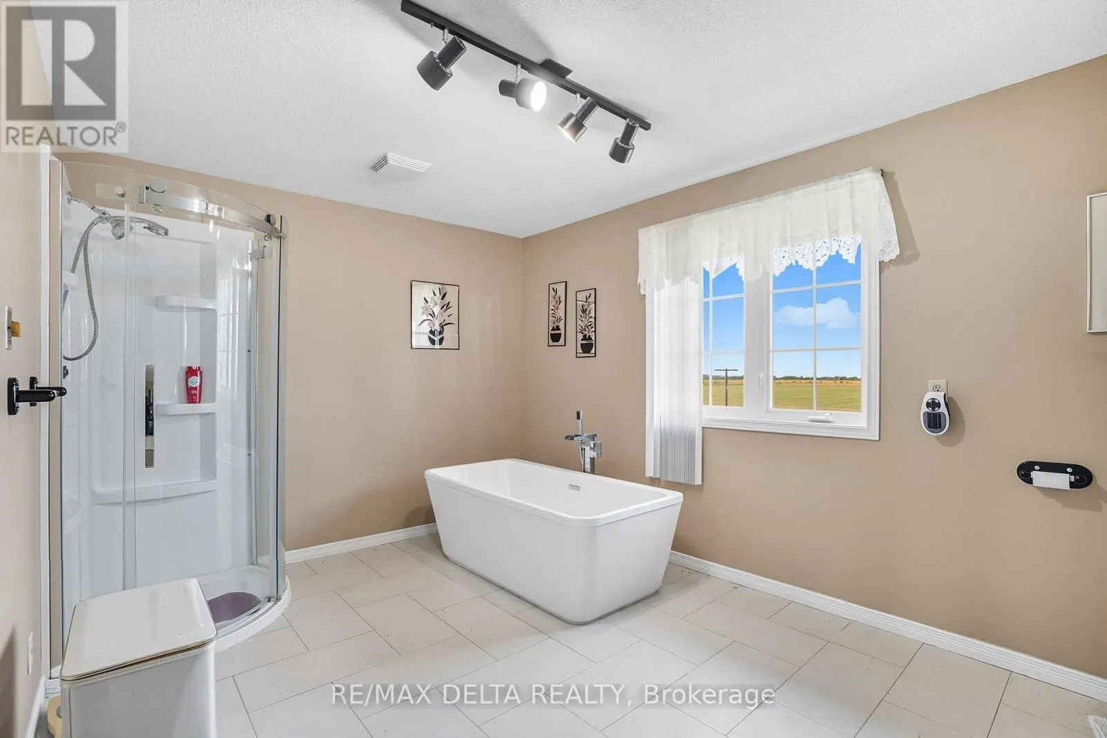 4254 CONC 20 CONCESSION