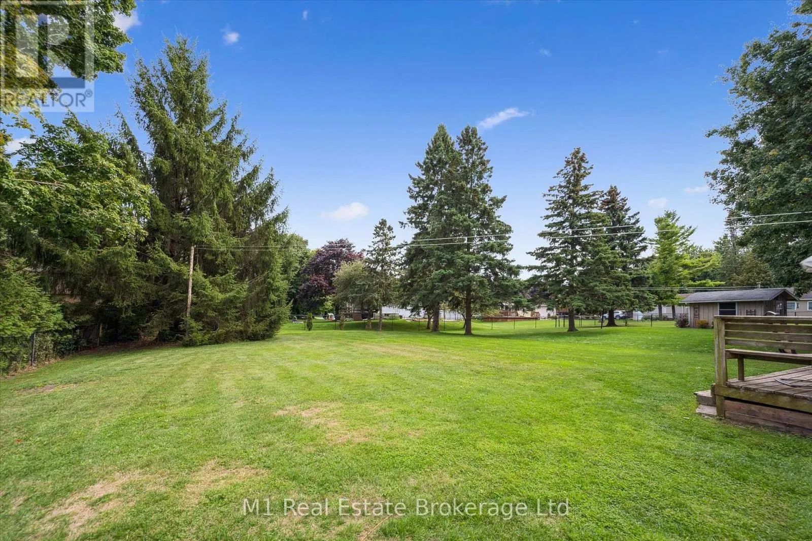 33 19 SIDE ROAD