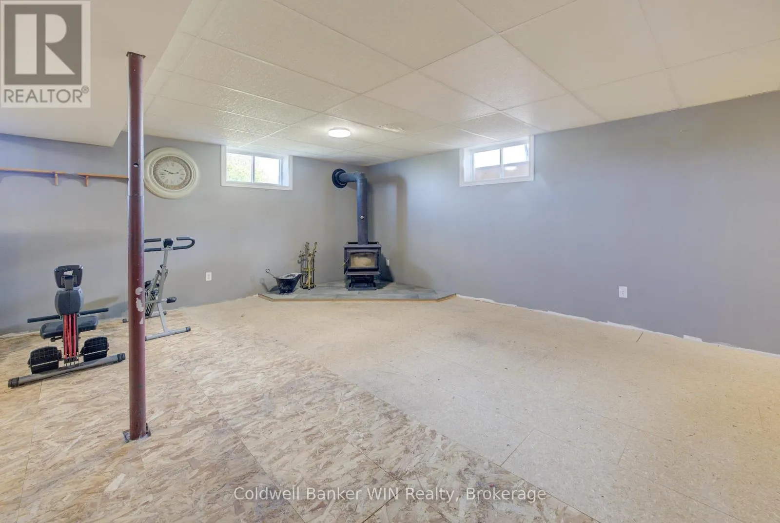 8451 89 HIGHWAY
