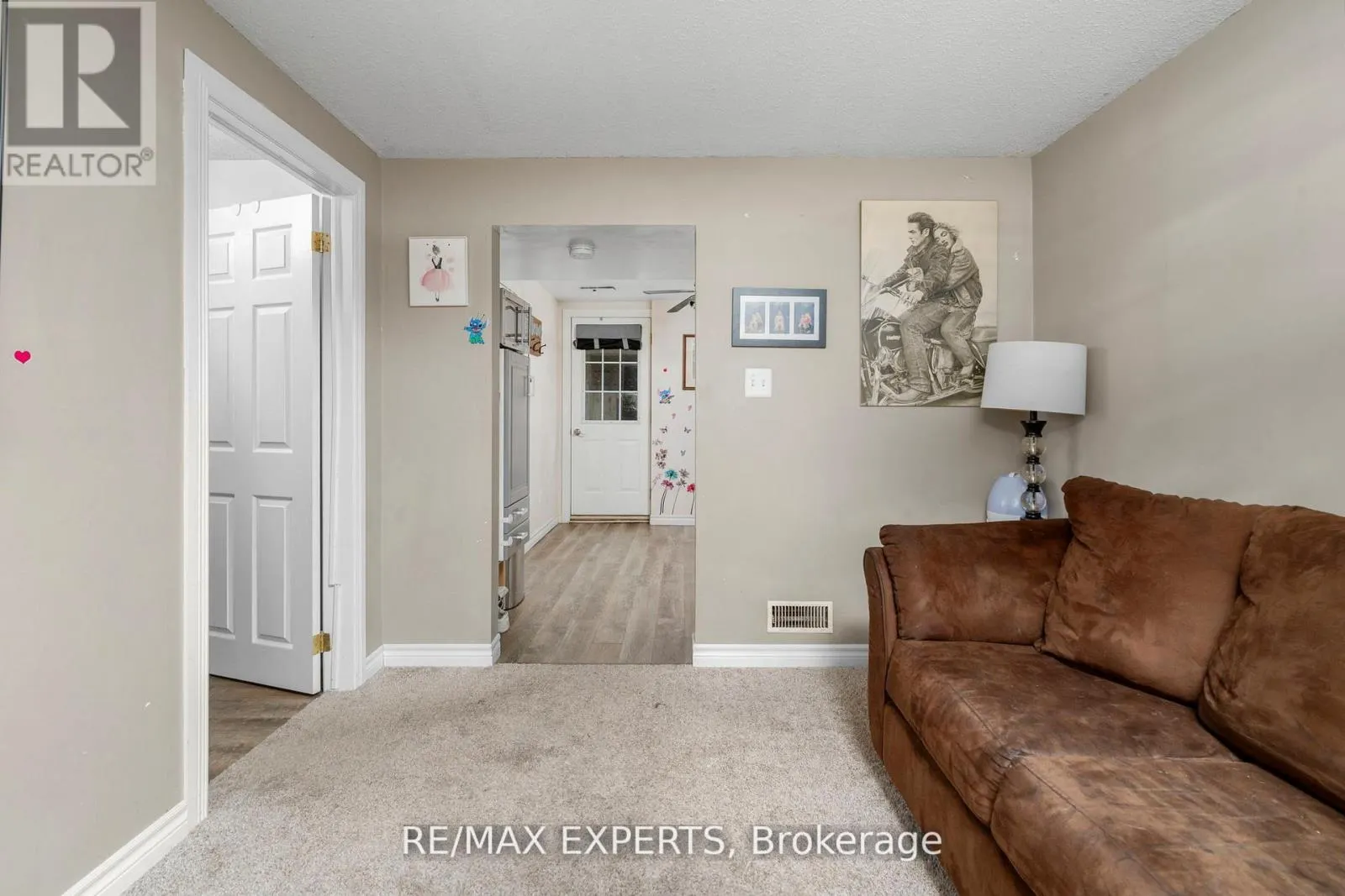 20 MICHAEL PLACE