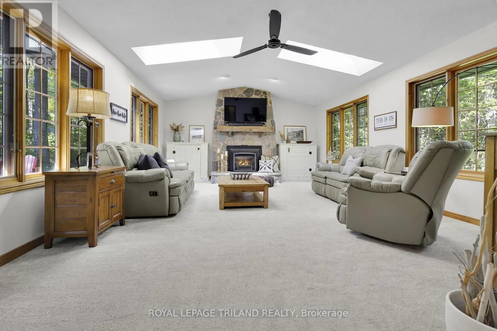 10087 BEAVER DAM CRESCENT