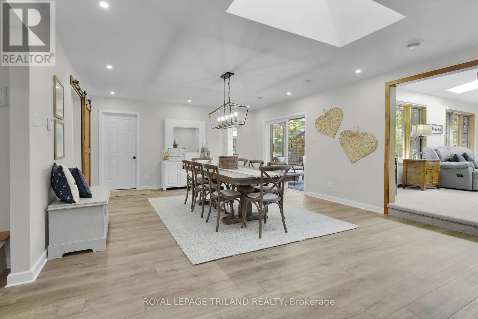 10087 BEAVER DAM CRESCENT