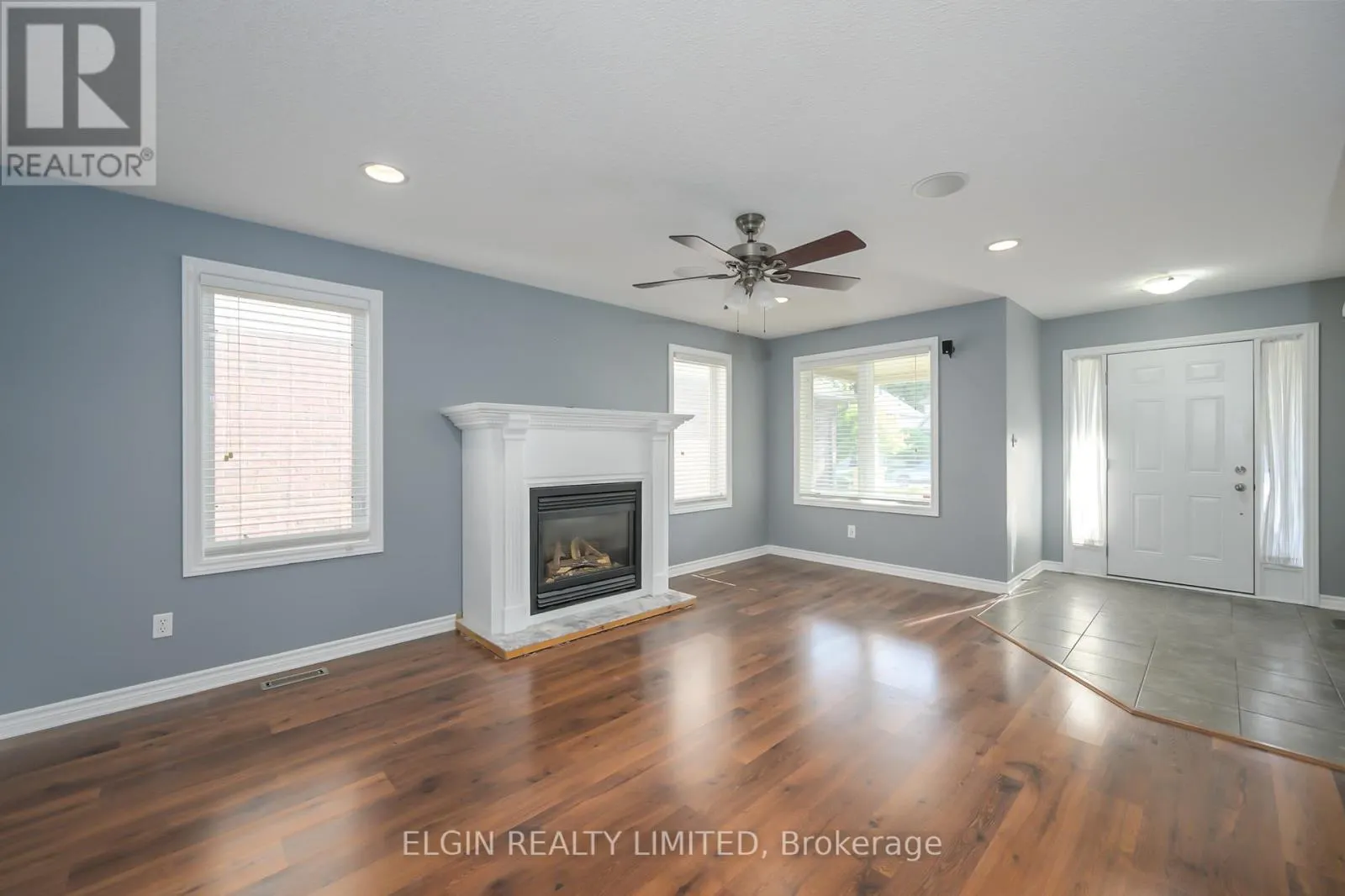 12 PEACH TREE BOULEVARD