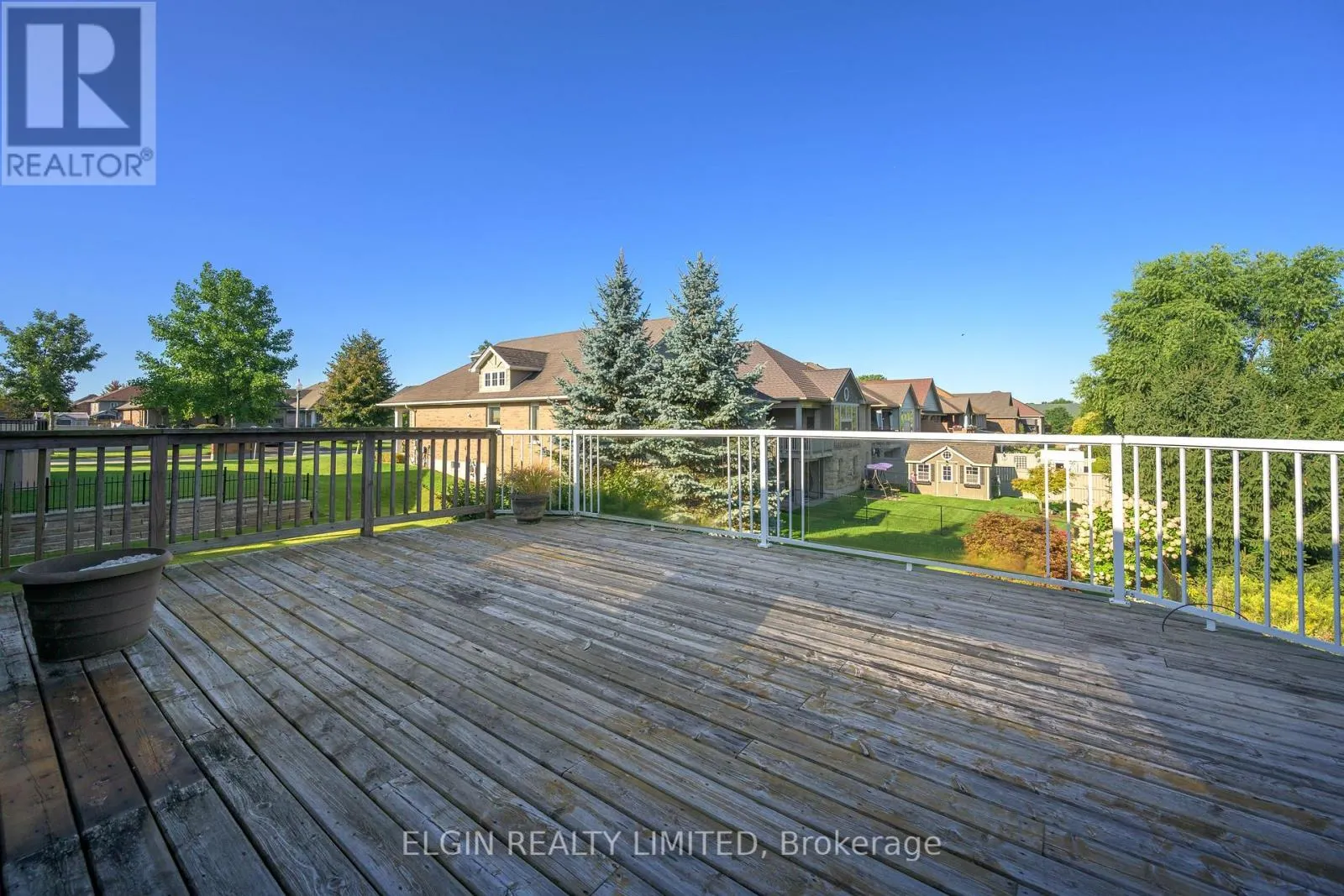 12 PEACH TREE BOULEVARD