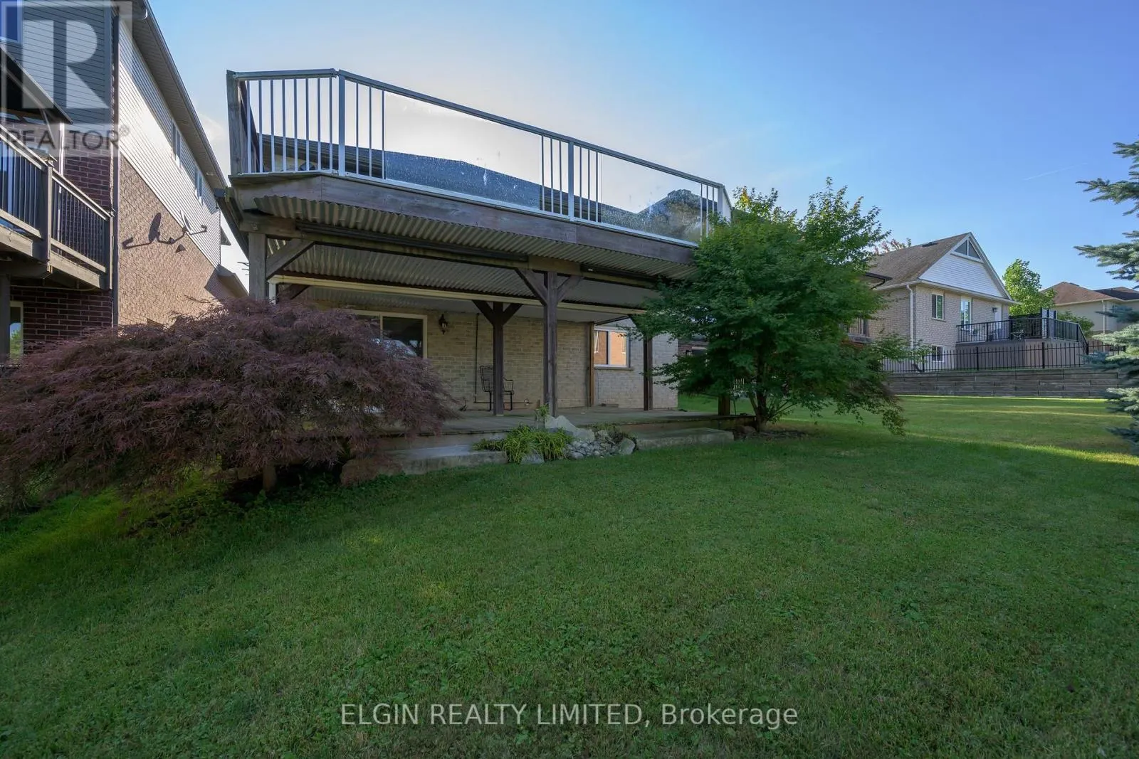 12 PEACH TREE BOULEVARD