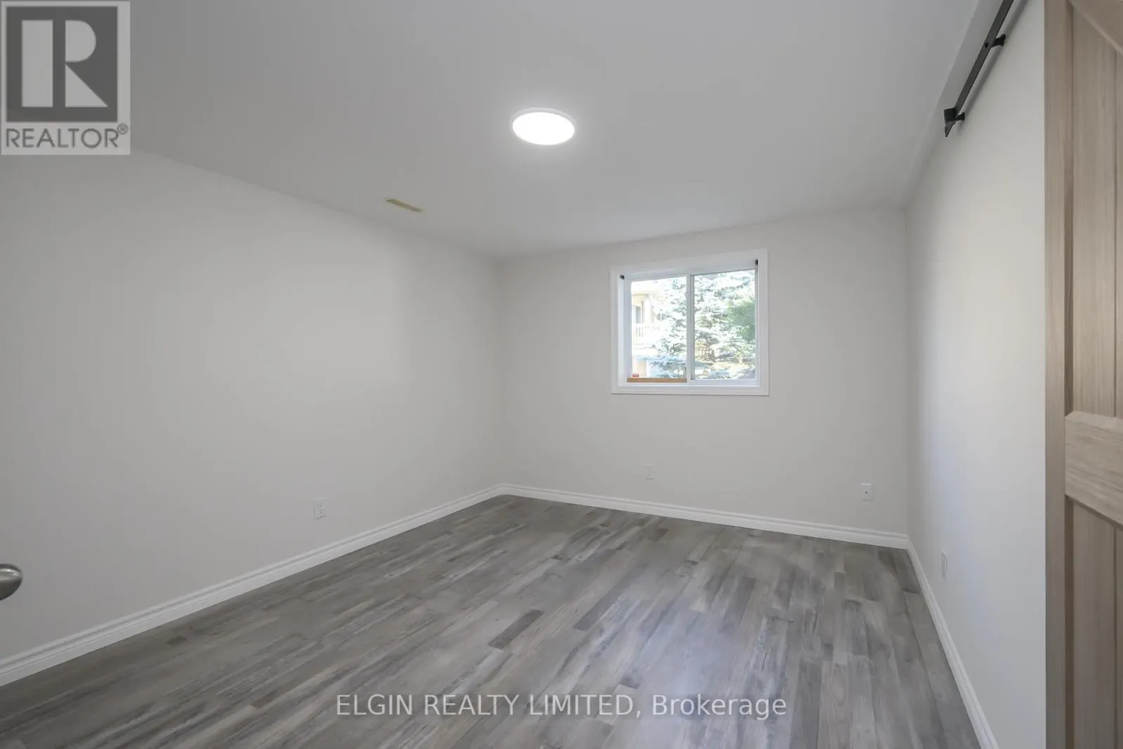 12 PEACH TREE BOULEVARD