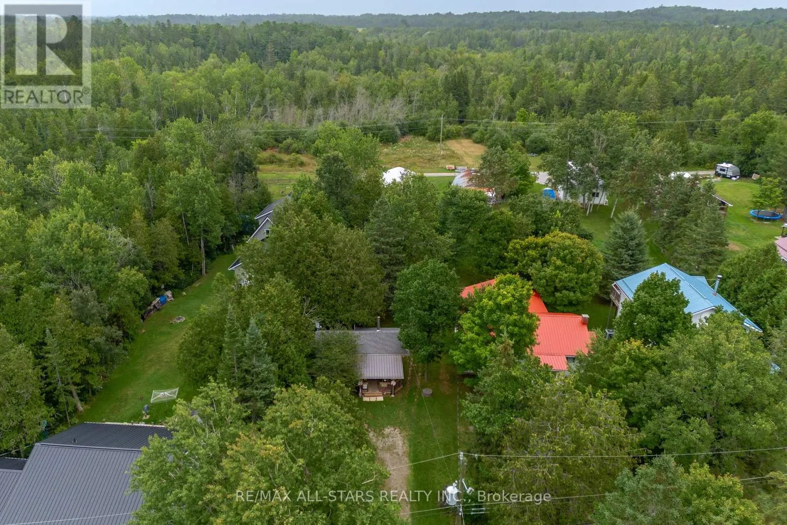 93 STURGEON GLEN ROAD