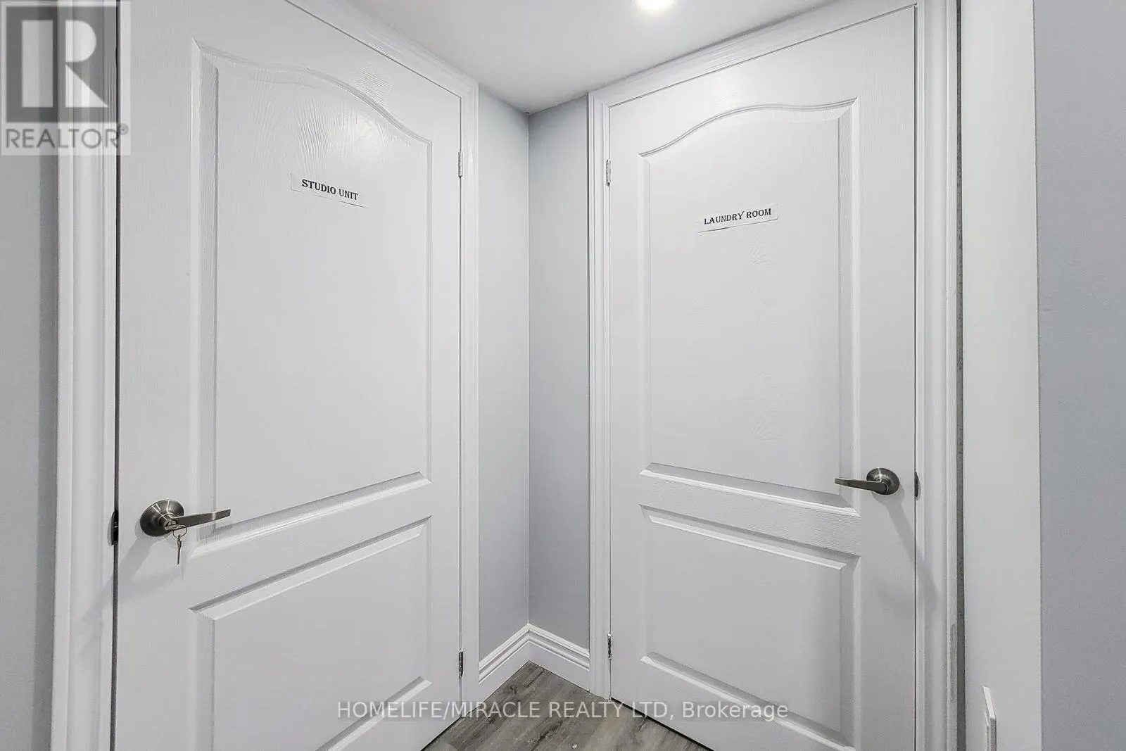 11 SEANESY DRIVE